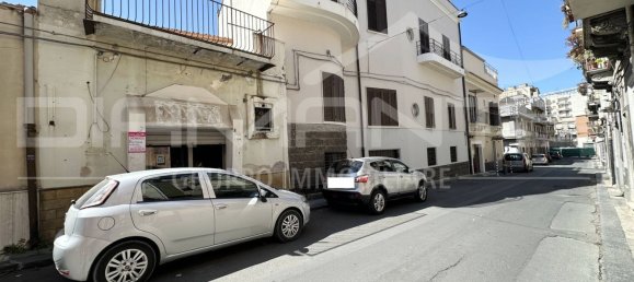 Gewerbliche Immobilie in Lentini, Italy 105m², Nr. 126056 4