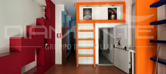 Gewerbliche Immobilie in Lentini, Italy 105m², Nr. 126056 9