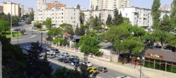 Квартира с 4 спальнями в Бинагадинский район, Азербайджан № 144 11