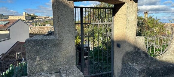 6 bedrooms House in Montalbano Elicona, Italy No. 164571 28