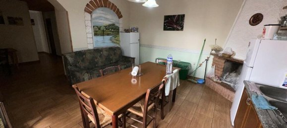 6 bedrooms House in Montalbano Elicona, Italy No. 164571 5