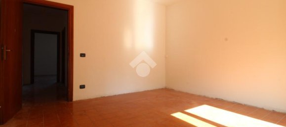 2 Schlafzimmer Wohnung in Bagnolo in Piano, Italy, Nr. 329376 15