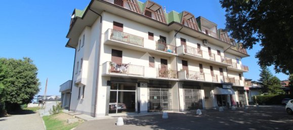 2 Schlafzimmer Wohnung in Bagnolo in Piano, Italy, Nr. 329376 2