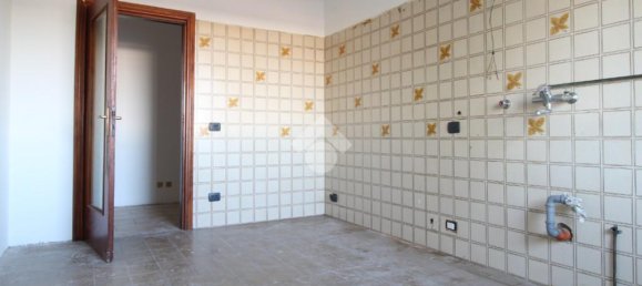 2 Schlafzimmer Wohnung in Bagnolo in Piano, Italy, Nr. 329376 6