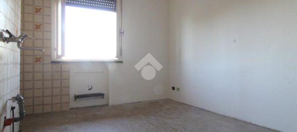 2 Schlafzimmer Wohnung in Bagnolo in Piano, Italy, Nr. 329376 7