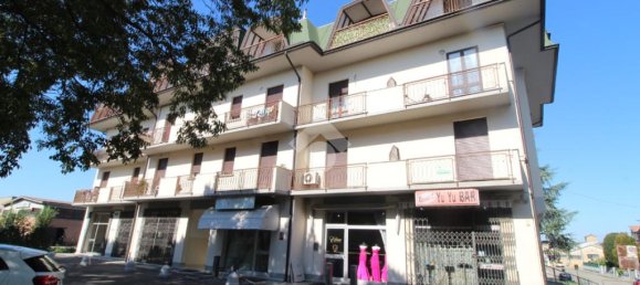 2 Schlafzimmer Wohnung in Bagnolo in Piano, Italy, Nr. 329376 28