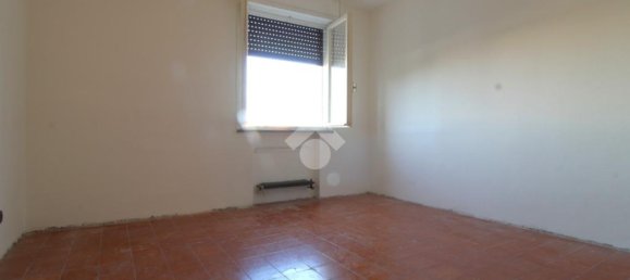 2 Schlafzimmer Wohnung in Bagnolo in Piano, Italy, Nr. 329376 20