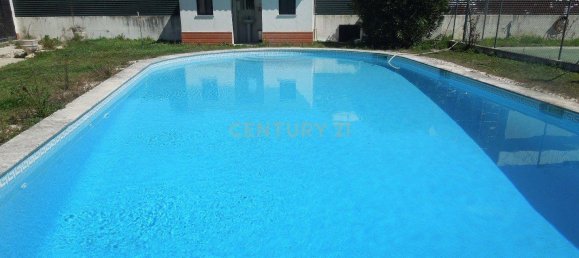 10 bedrooms Villa in Corroios, Portugal No. 122486 4