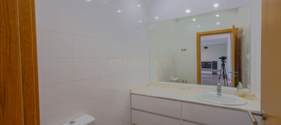 10 bedrooms Villa in Corroios, Portugal No. 122486 11