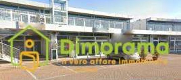 45m² Commercial property in Capannori, Italy No. 189369 5