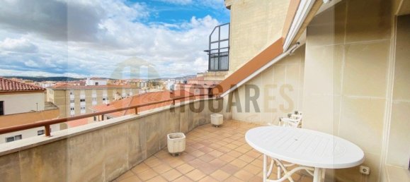 Ático de 4 dormitorios en Soria, Spain No. 89357 3