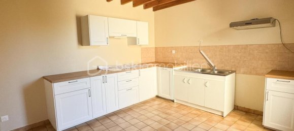 Casa T3 em Port-Brillet, France N.º 289336 3