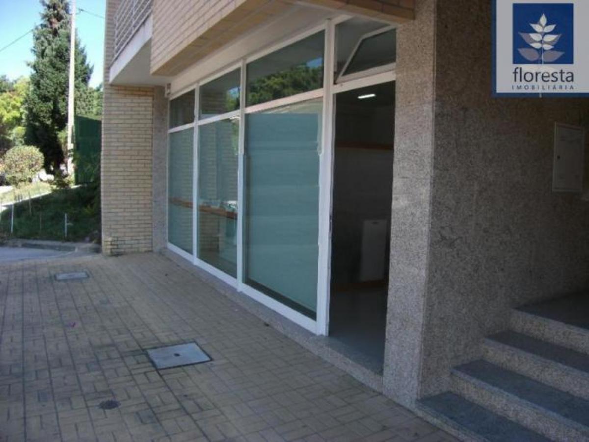  محل تجاري في Braga, Portugal 35متر مربع رقم 8136