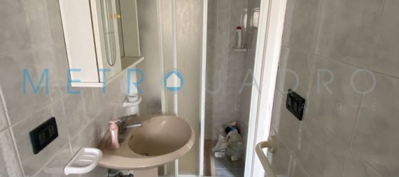 4 rooms Apartment in Livorno, Italy No. 140133 7