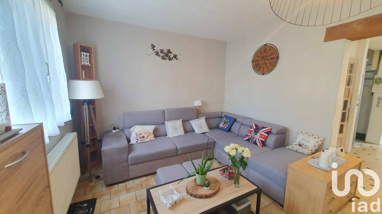 Casa de 4 dormitorios en Saint-Dizier, France No. 227541