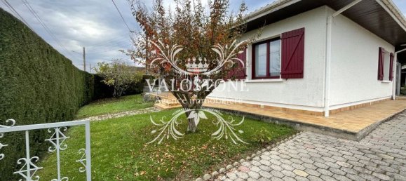 3 Schlafzimmer Haus in Hagetmau, France, Nr. 98829 10