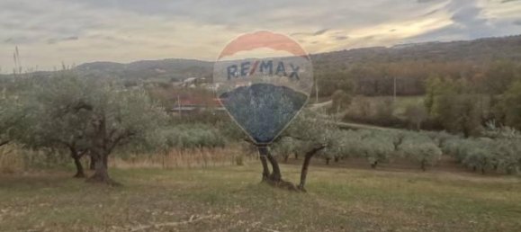 1 room Land in Pretoro, Italy No. 65638 3