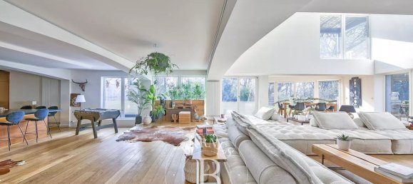 6 bedrooms House in Jouy-en-Josas, France No. 184414 8