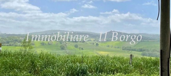 4 bedrooms House in Manciano, Italy No. 68699 9