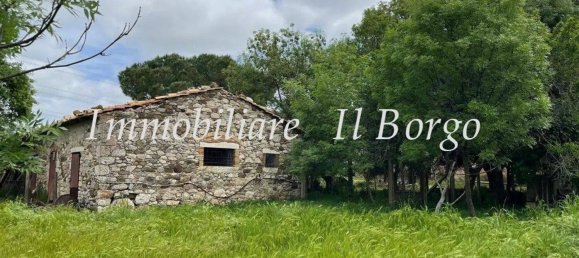 4 bedrooms House in Manciano, Italy No. 68699 13