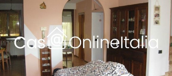 7 rooms Apartment in Corciano, Italy No. 292563 4