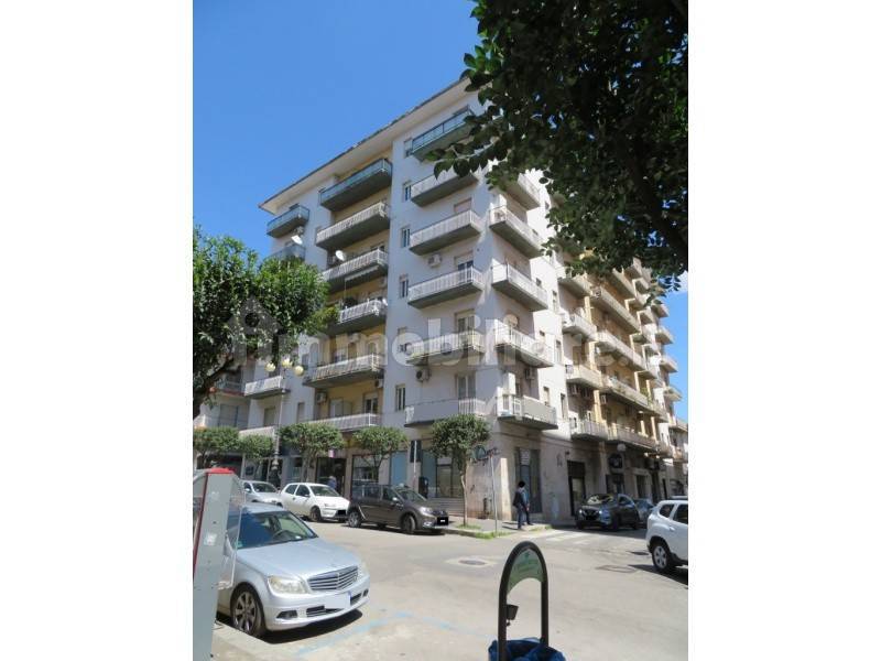 Apartamento de 2 dormitorios en Lamezia Terme, Italy No. 213207