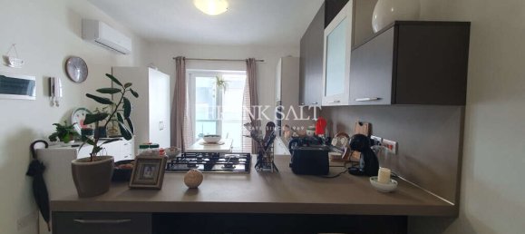 1 bedroom Apartment in Zebbug, Malta No. 11482 2