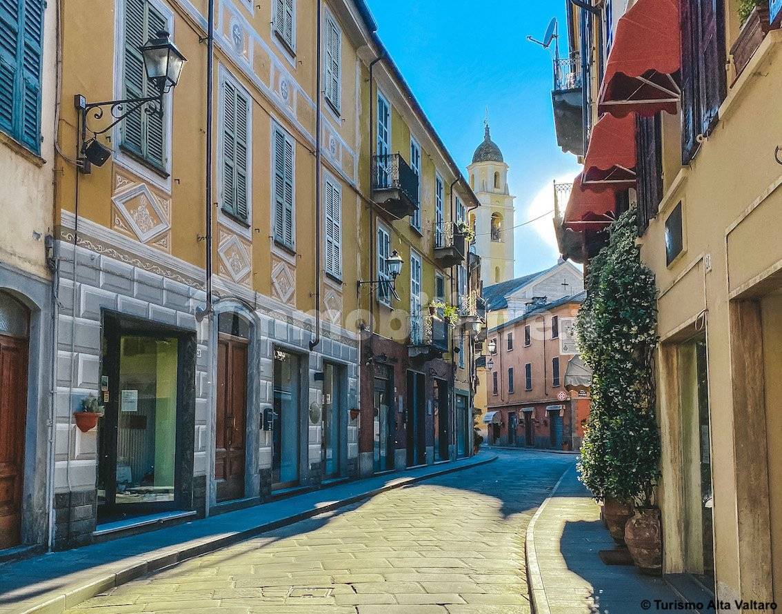 3 bedrooms Apartment in Borgo Val di Taro, Italy No. 376144