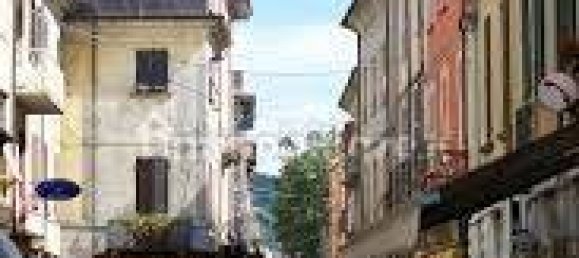 3 bedrooms Apartment in Borgo Val di Taro, Italy No. 376144 2
