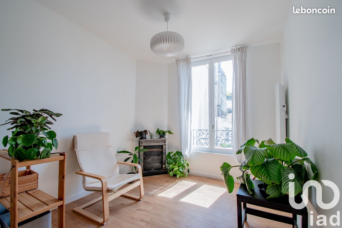 Apartamento de 1 dormitorio en Vanves, France No. 332367