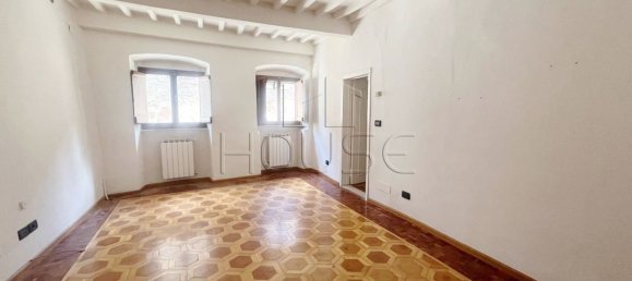 2-salle Appartement à Arezzo, Italy No. 272329 2