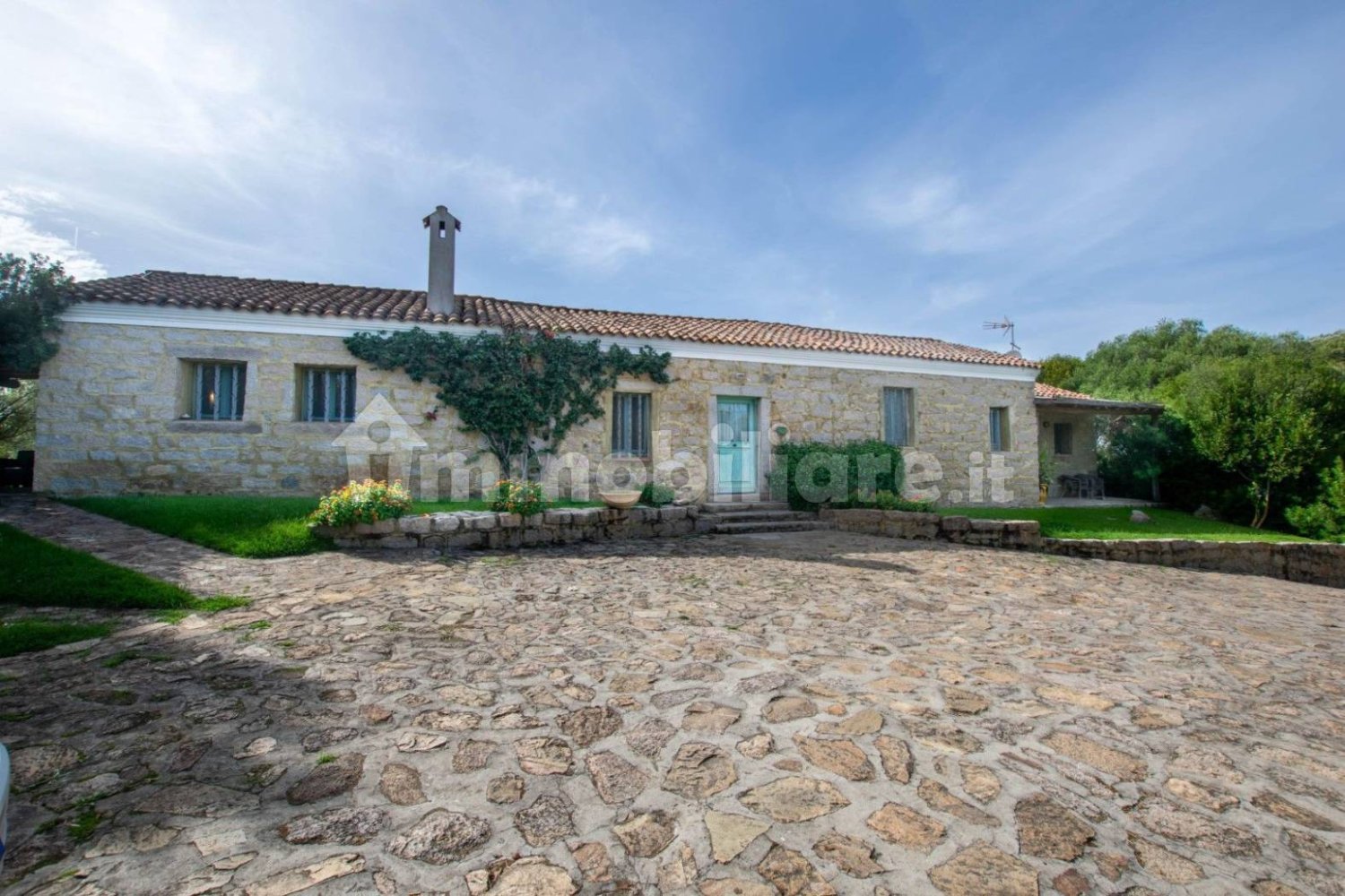 Villa T4 em Arzachena, Italy N.º 311449