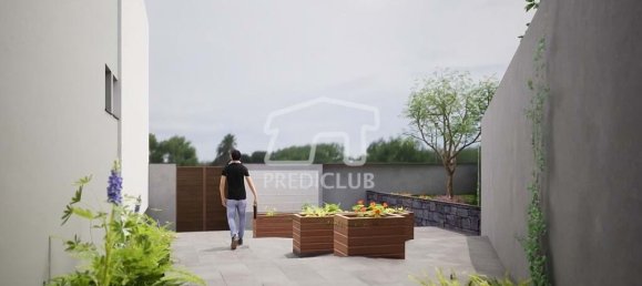 3 bedrooms Penthouse in Funchal, Portugal No. 117755 7