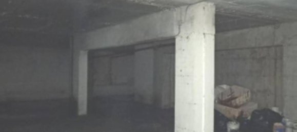 Garagem em Potenza, Italy 352 m² N.º 371247 7