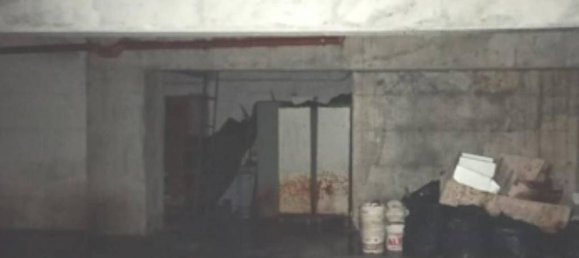 Garagem em Potenza, Italy 352 m² N.º 371247 13