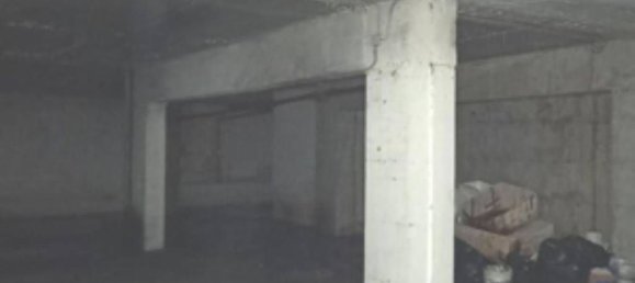 Garagem em Potenza, Italy 352 m² N.º 371247 10