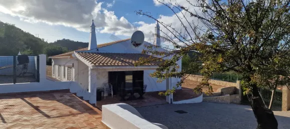 3 bedrooms Villa in Santa Catarina da Fonte do Bispo, Portugal No. 62374 2