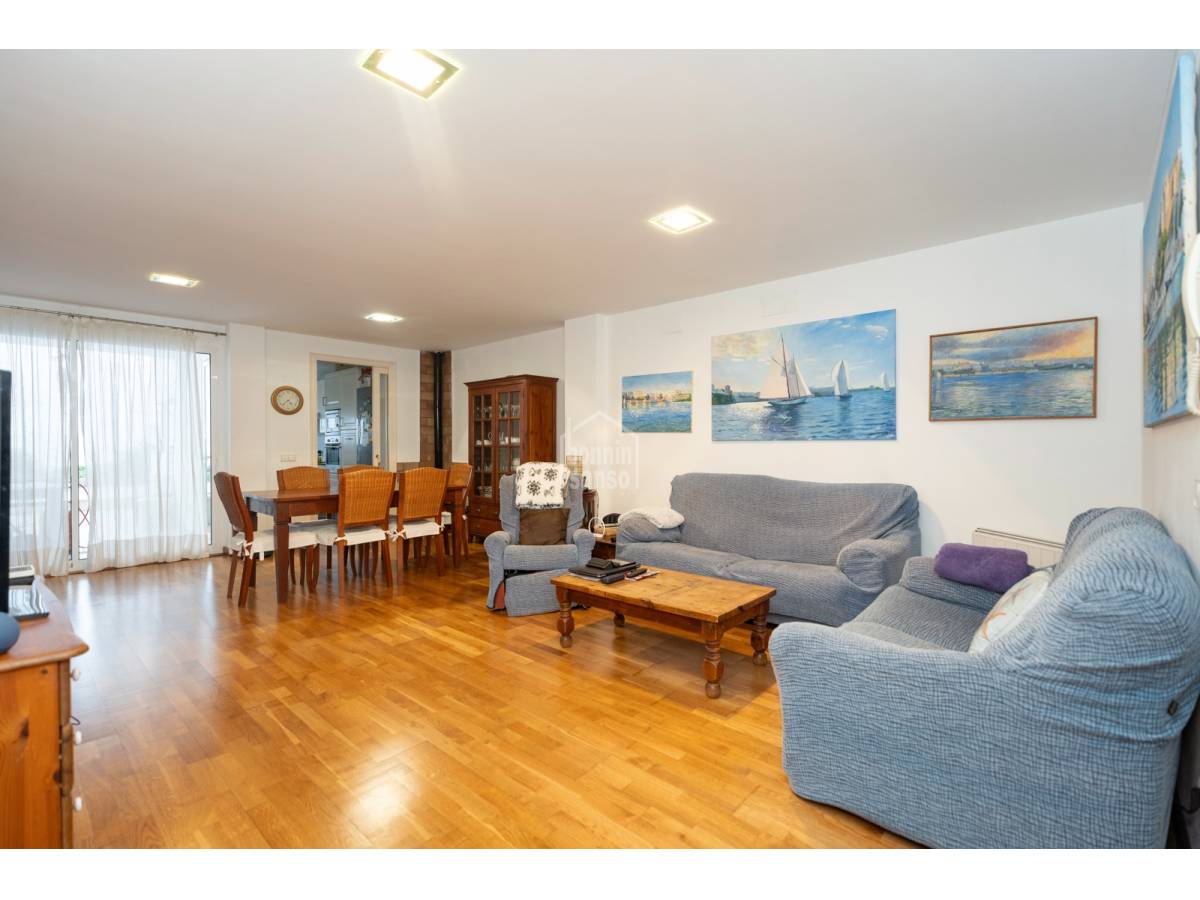 Таунхаус с 4 спальнями в Маон, Испания № 133175