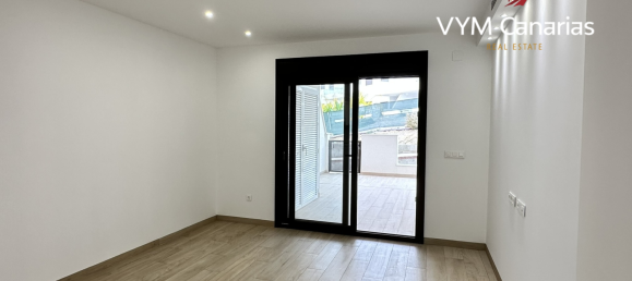 Apartamento de 2 dormitorios en Finestrat, Spain No. 15134 16