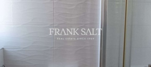 1 bedroom Penthouse in Sliema, Malta No. 3876 9