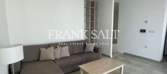 1 bedroom Penthouse in Sliema, Malta No. 3876 4