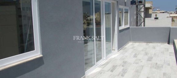 1 bedroom Penthouse in Sliema, Malta No. 3876 2