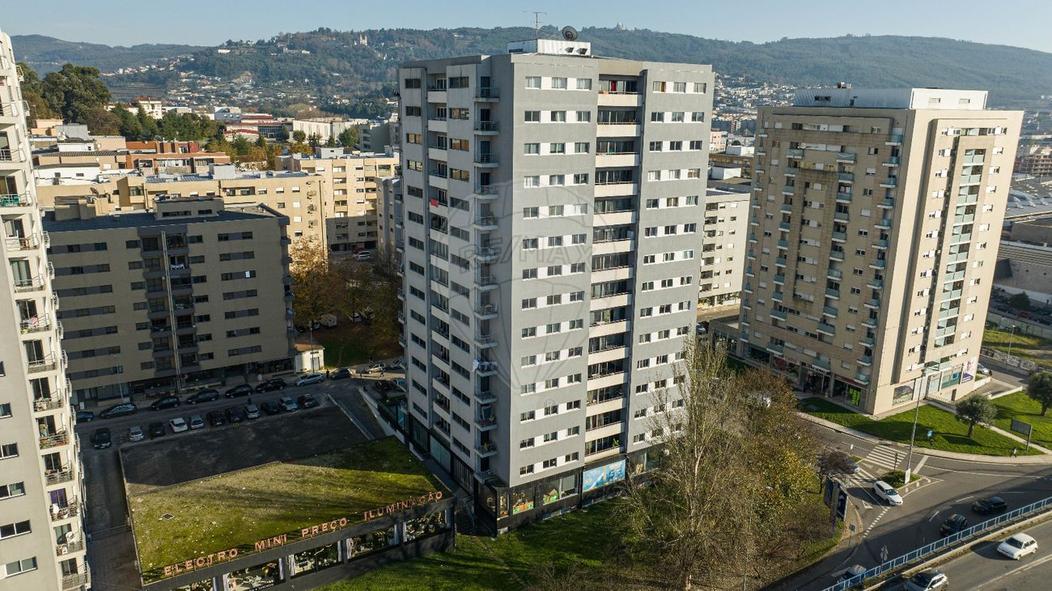 3 bedrooms Apartment in Braga, Portugal No. 202911
