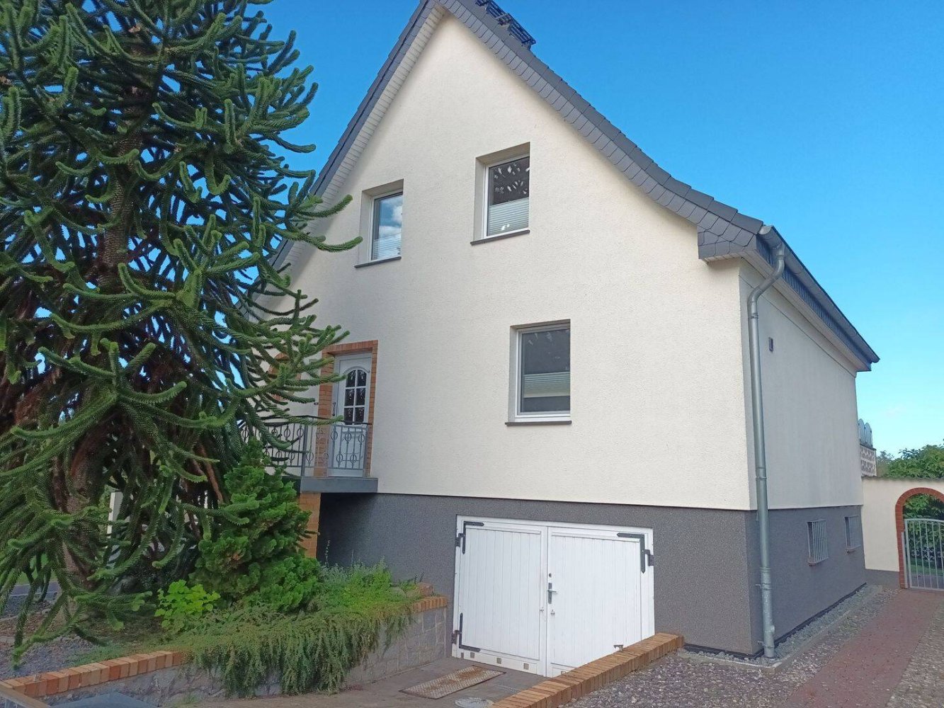 5 rooms House in Gustrow, Germany No. 295406