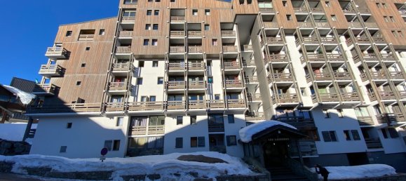 3 bedrooms Apartment in Les Belleville, France No. 1156 13