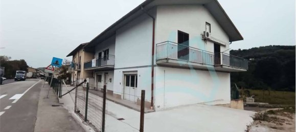 Apartamento de 2 divisões em Benevento, Italy N.º 300404 34