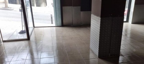 452m² Commercial property in Horta-Guinardo, Spain No. 166760 10