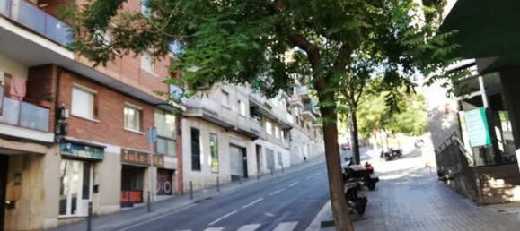 452m² Commercial property in Horta-Guinardo, Spain No. 166760 7