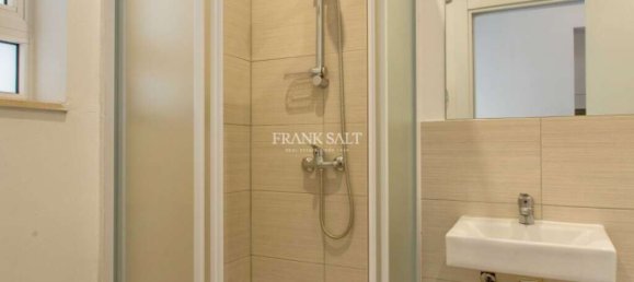 2 bedrooms Apartment in Sliema, Malta No. 9016 12