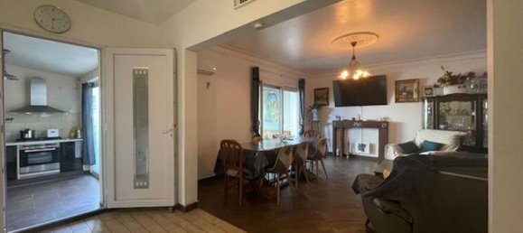 3 Schlafzimmer Haus in Cabestany, France, Nr. 303388 3